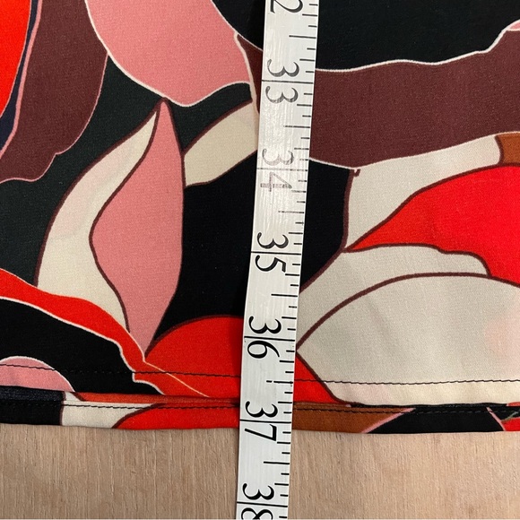 NWT Molly Bracken - Lili Sidonio Floral Red and Black Mock Neck 3/4 Sleeve Dress - Picture 8 of 10